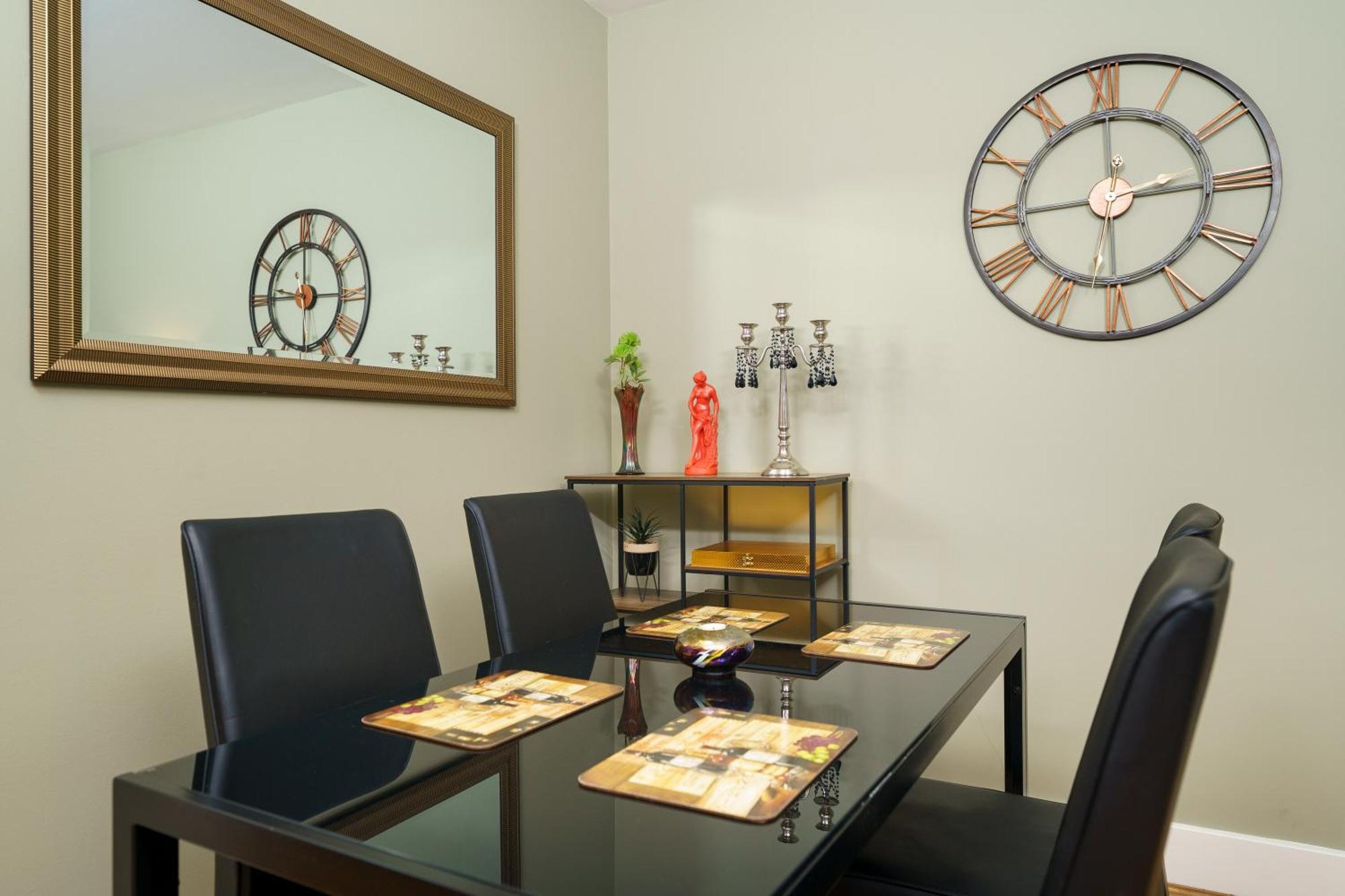 St George Thames Apartment London Bagian luar foto